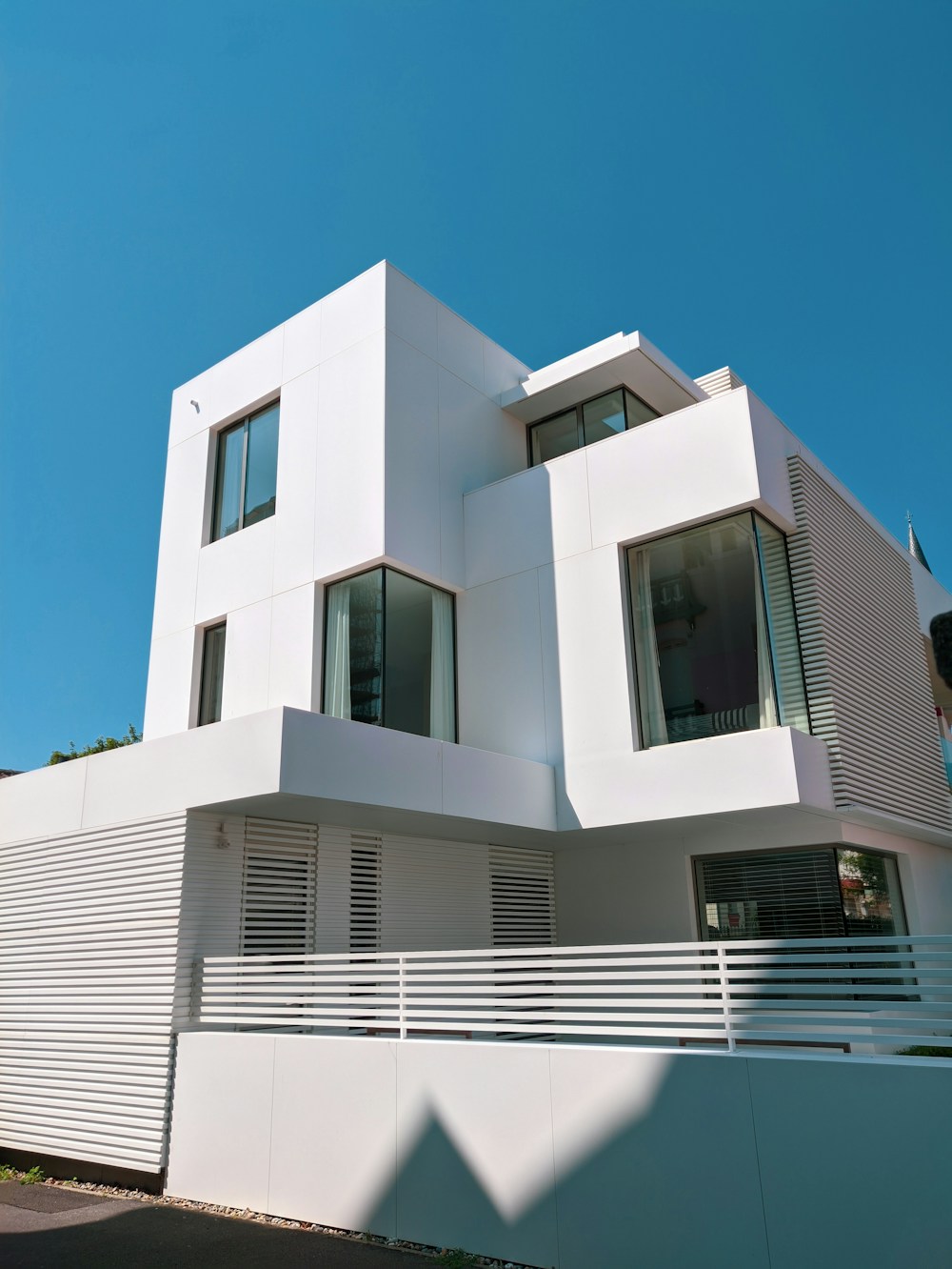 Contemporary white residence